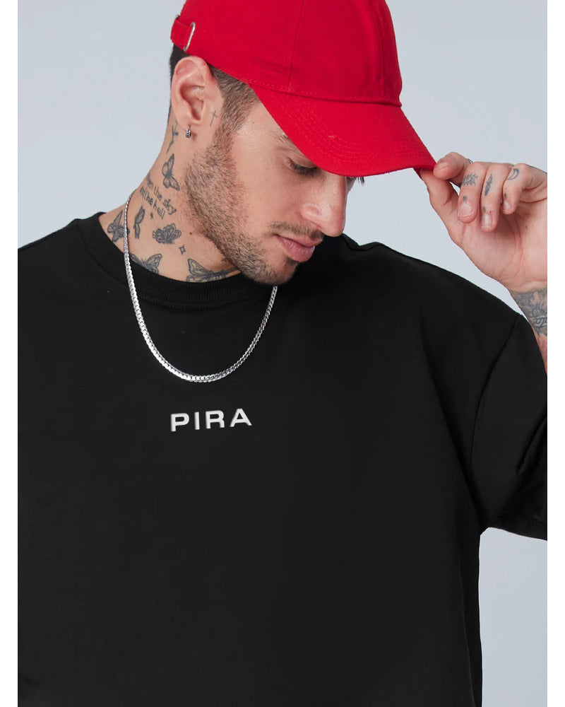 PIRA Oversized Black T-shirt