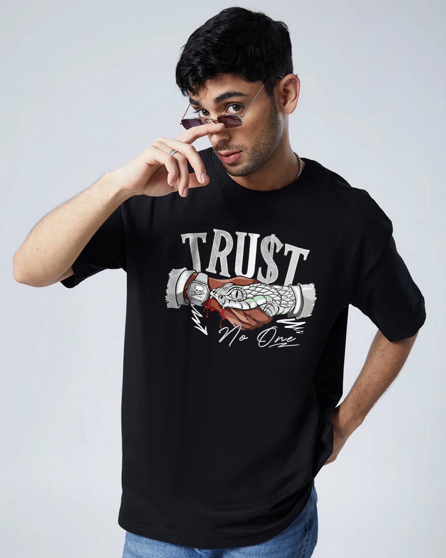 TRUST ISSUES PYTHON VENOM BLACK OVERSIZED T-SHIRT