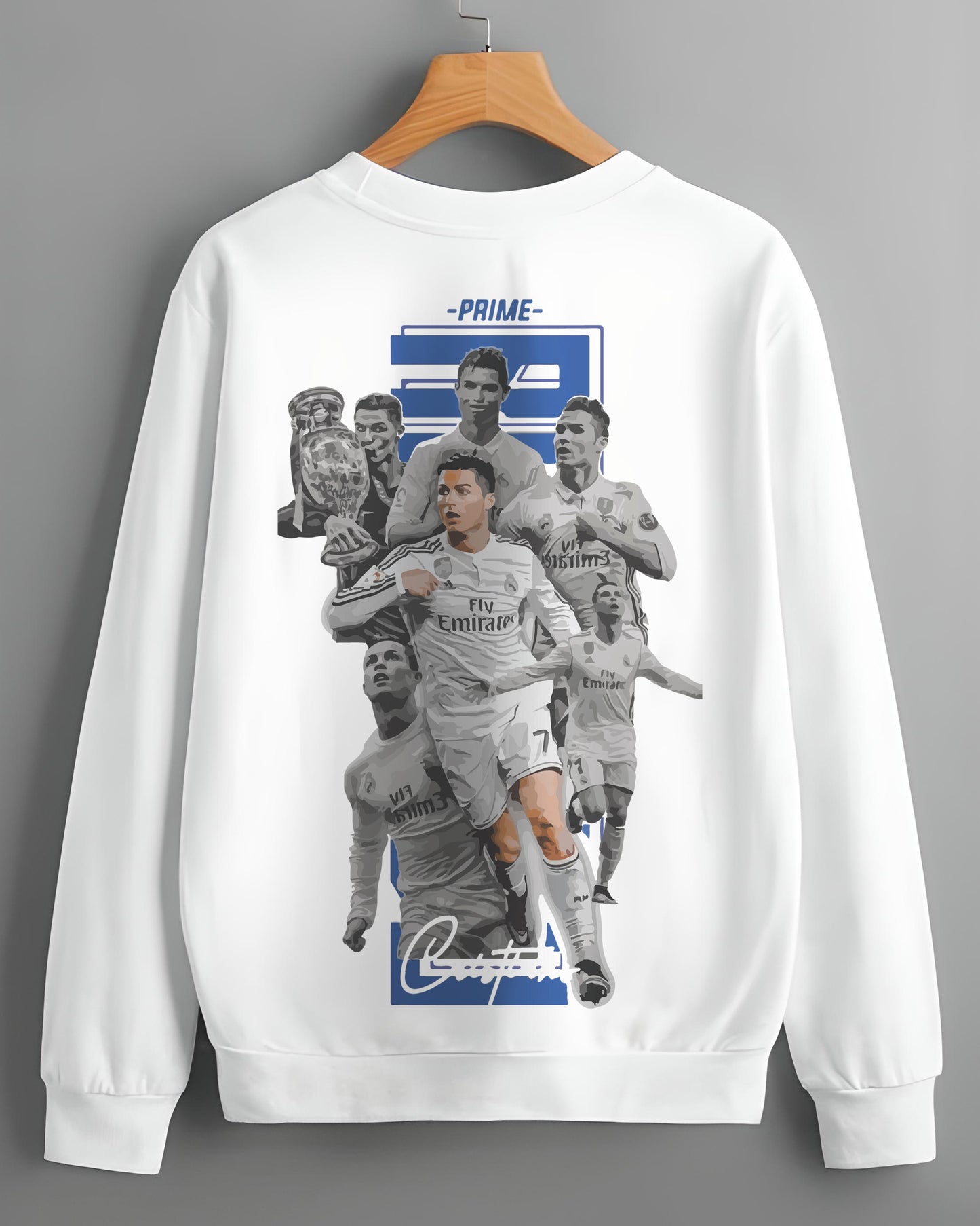 CRISTIANO RONALDO ICONIC FOOTBALL WHITE REGULAR SWEATSHIRT