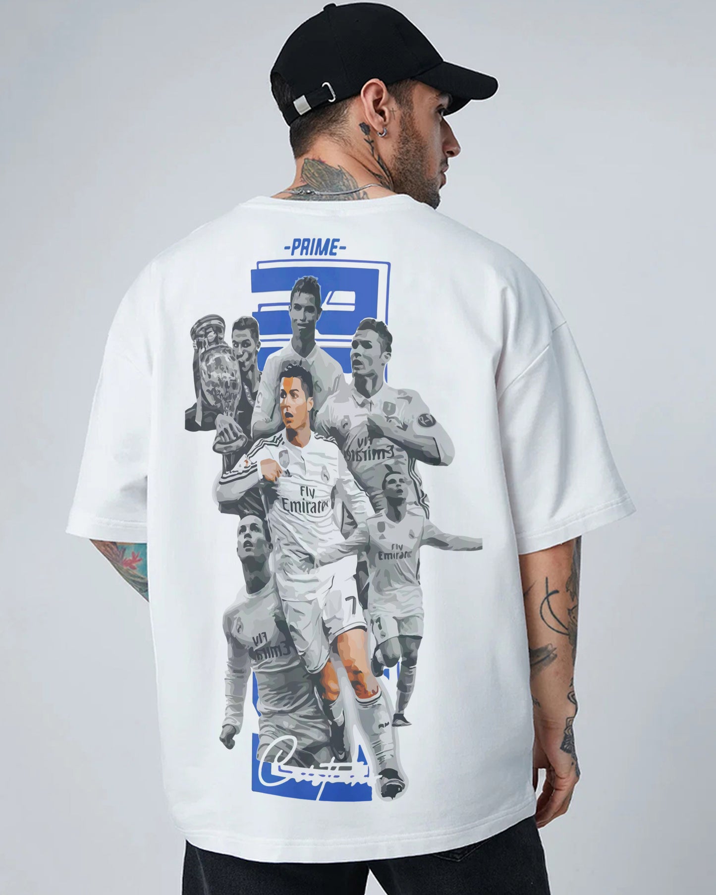 CRISTIANO RONALDO ICONIC FOOTBALL WHITE OVERSIZED T-SHIRT