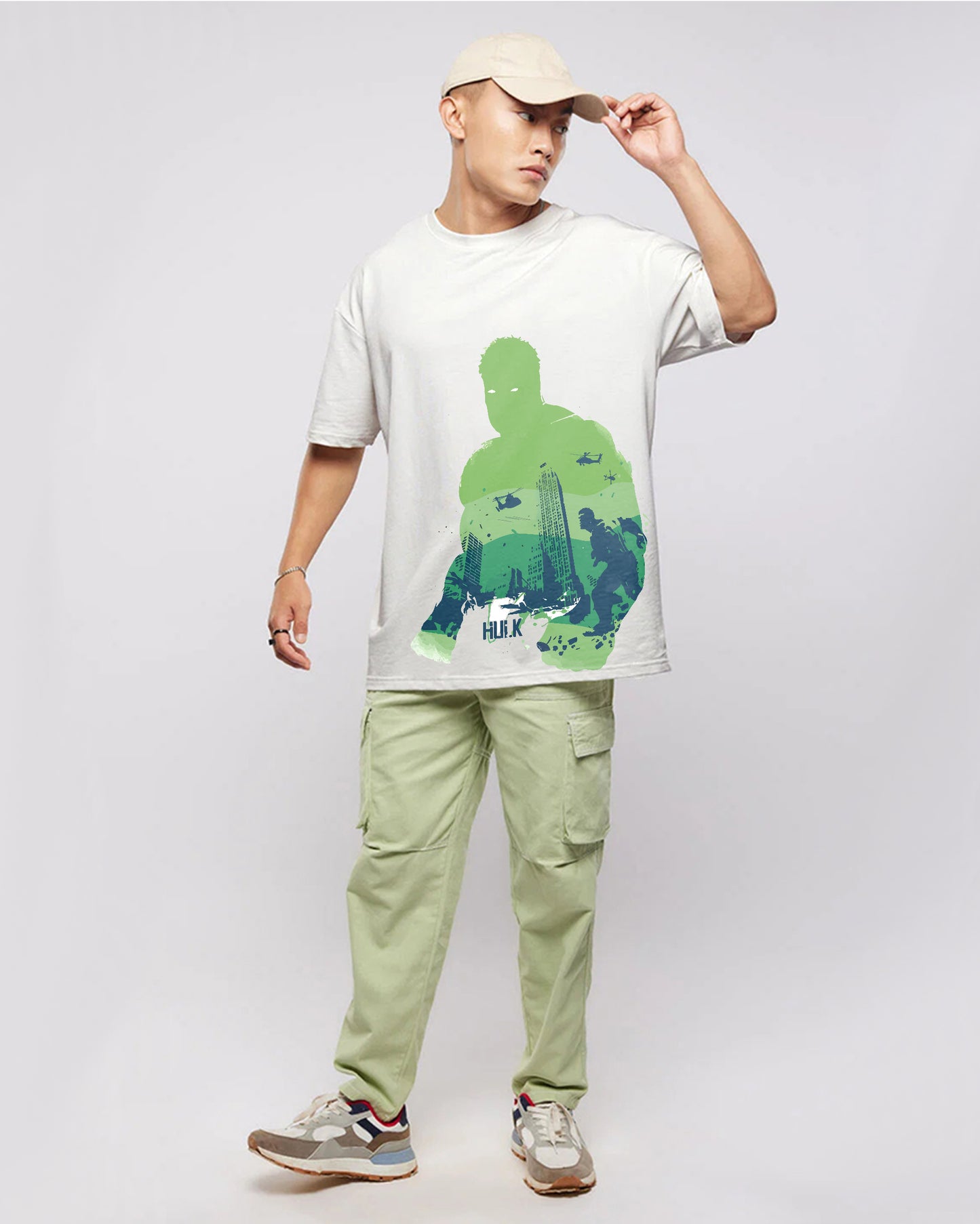 HULK MARVEL AVENGERS WHIITE OVERSIZED T-SHIRT