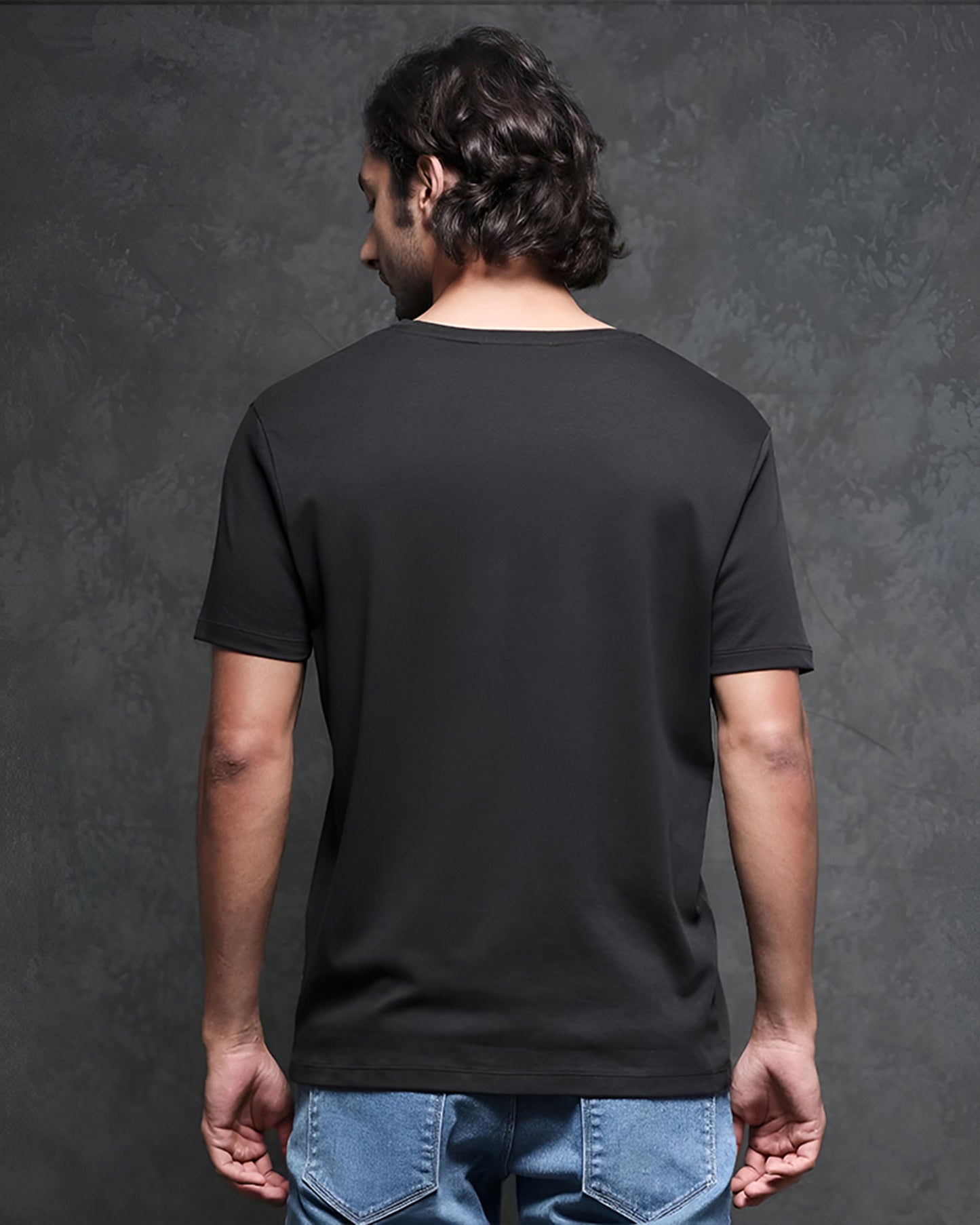 YOGA FIT AND ENERGETIC REGULAR FIT BLACK T-SHIRT